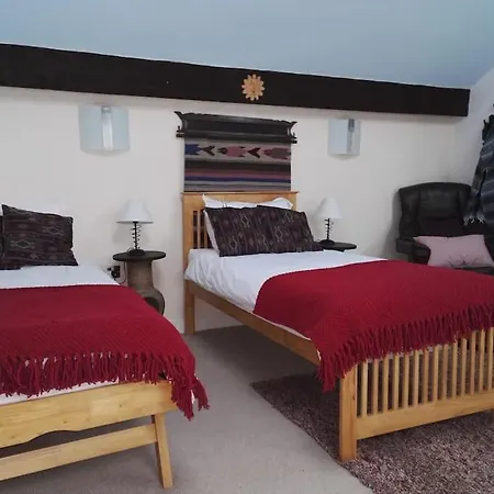 Spacious Loft Centre Apartment York
