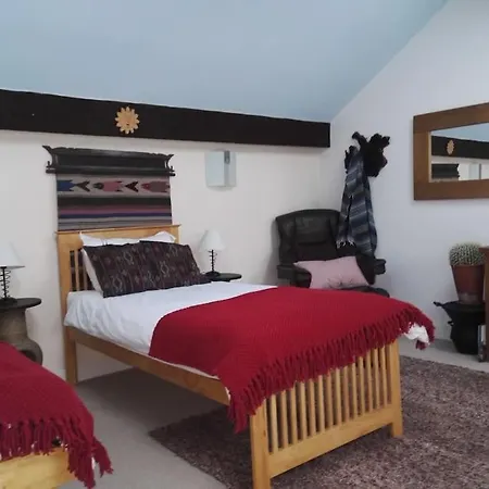 Spacious Loft Centre York